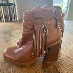 L'Intervalle Leather Fringe Booties Boots Brown Size 36 Or 5.5 US Made In Spain